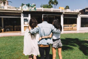 Grupo utilizando consórcio imobiliário para adquirir casa própria